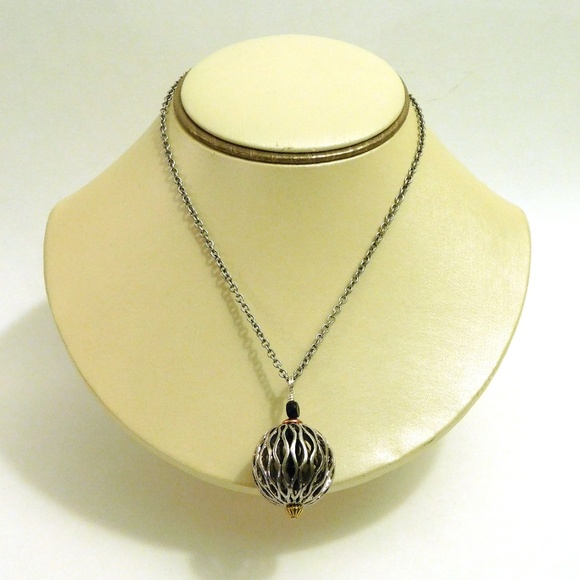 Jewelry - Silver Sphere Adjustable Necklace
